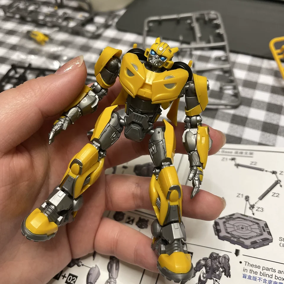 Model Kit Glue - ในสต็อก Trumpeter สมาร์ทชุด Transformation Cybertron Bee