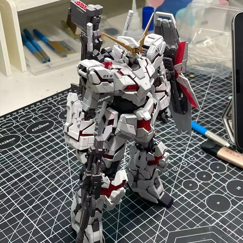 ในสต็อก Hg 1/144 Rx-0 Unicorn  - Model Kit Jms บทวิจารณ์และราคา
