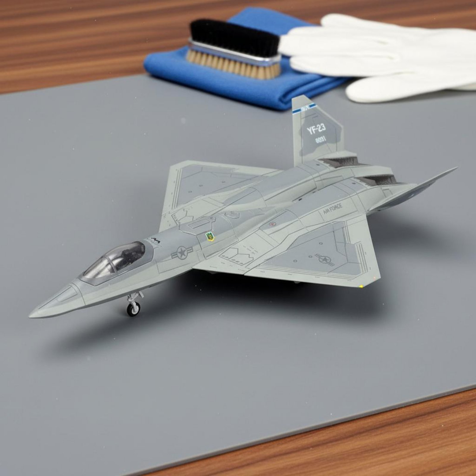 YF-23 โมเดลเครื่องบิน Glueno-G - Model Kit Glue บทวิจารณ์และราคา