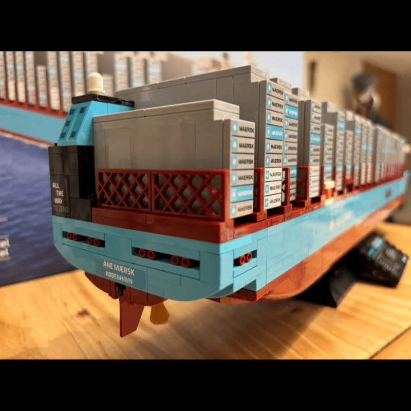 ชุดตัวต่อเรือคอนเทนเนอร์แบบสอง - Model Kit Manual บทวิจารณ์และราคา